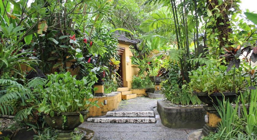 Diwangkara Beach Hotel & Resort