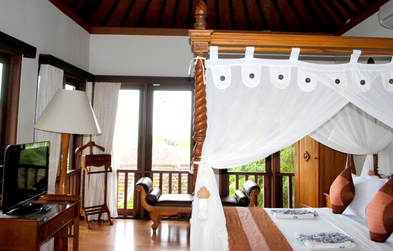 Diwangkara Beach Hotel & Resort