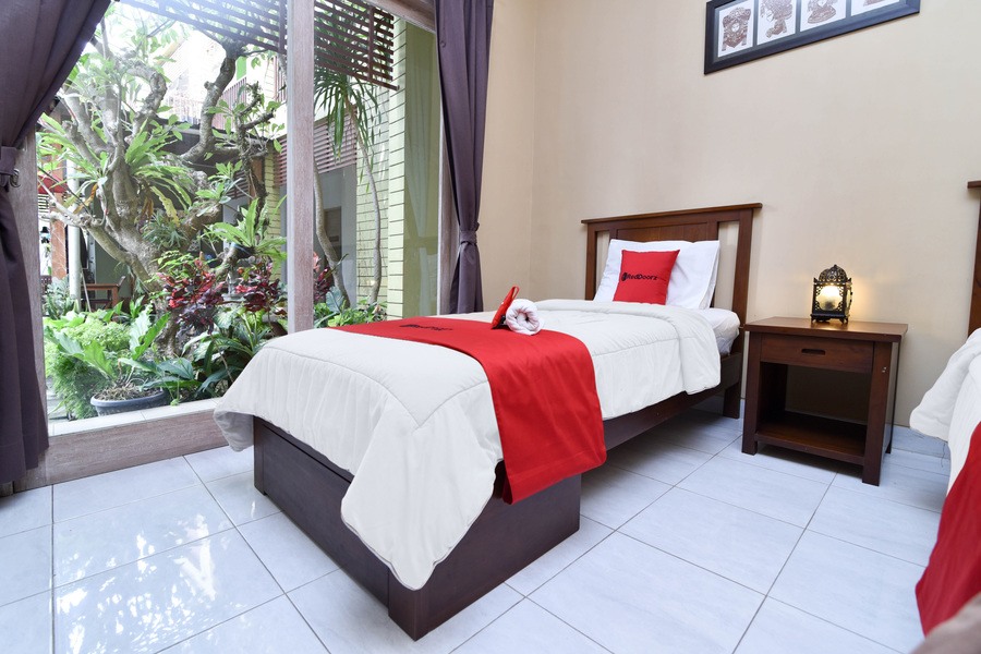 D'joemah Nadja Homestay by RedDoorz