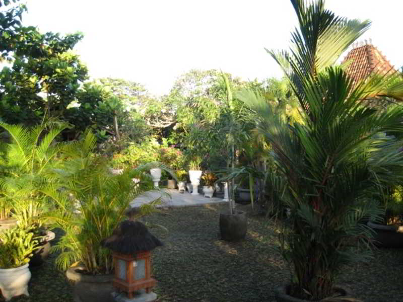 Gazebo Beach Hotel