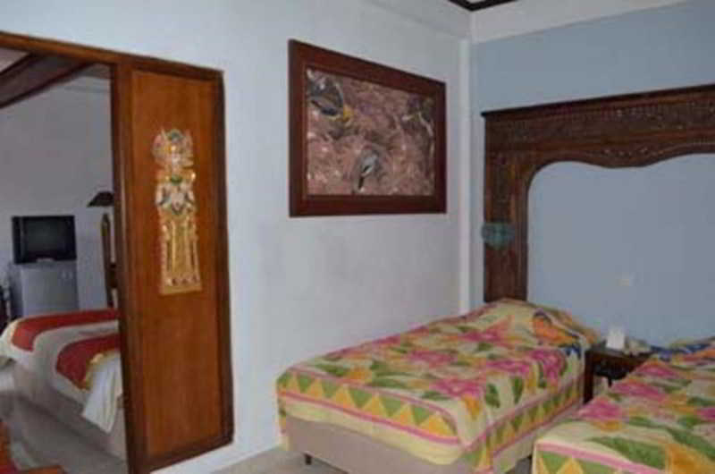 Gazebo Beach Hotel