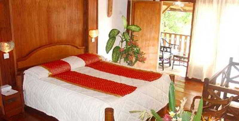 Gazebo Beach Hotel