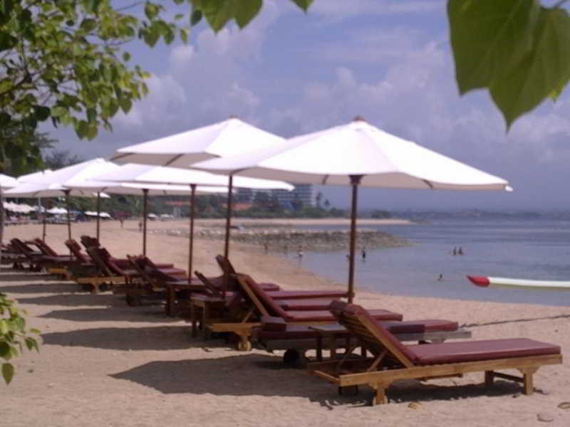 Gazebo Beach Hotel