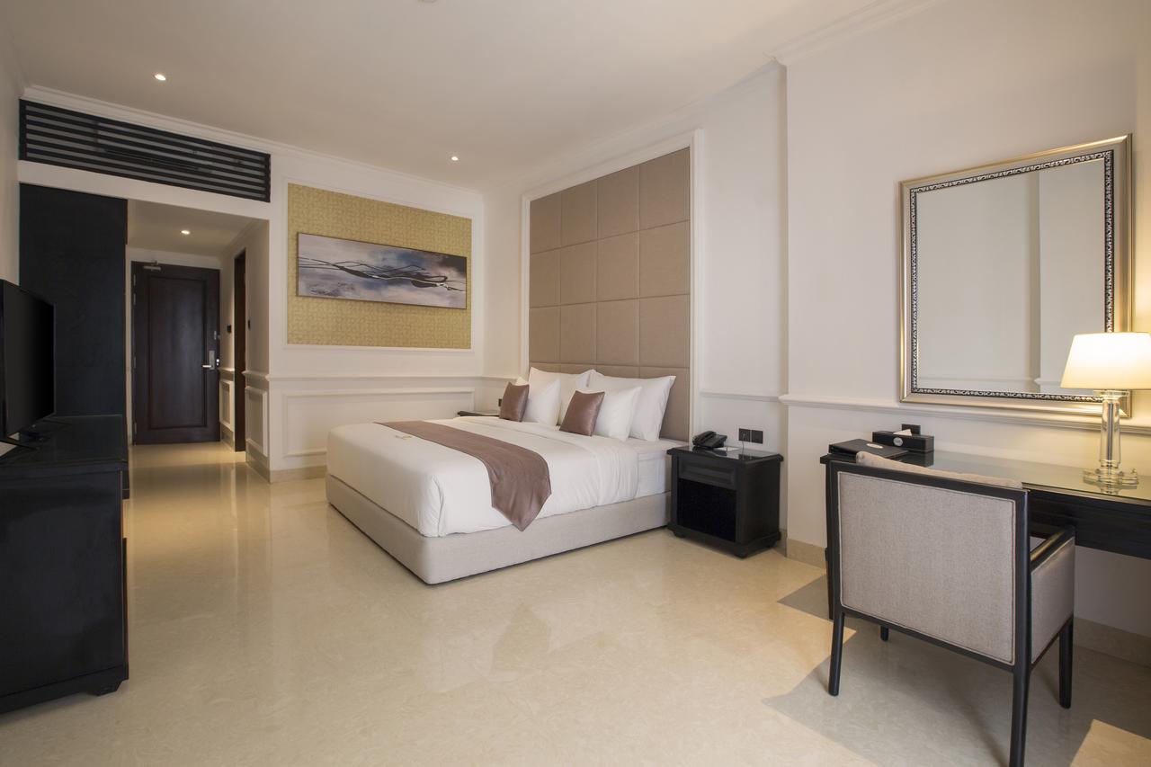 Grand Palace Hotel