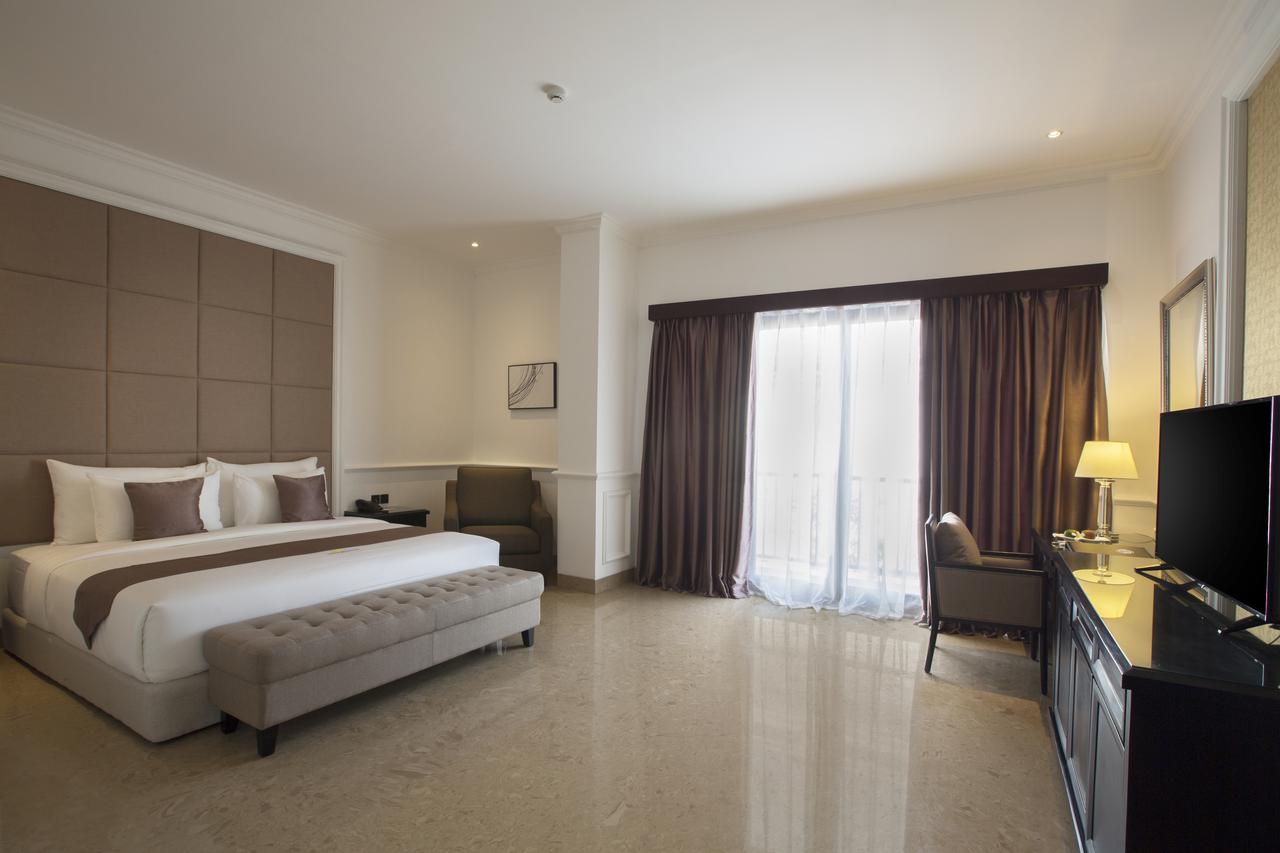 Grand Palace Hotel