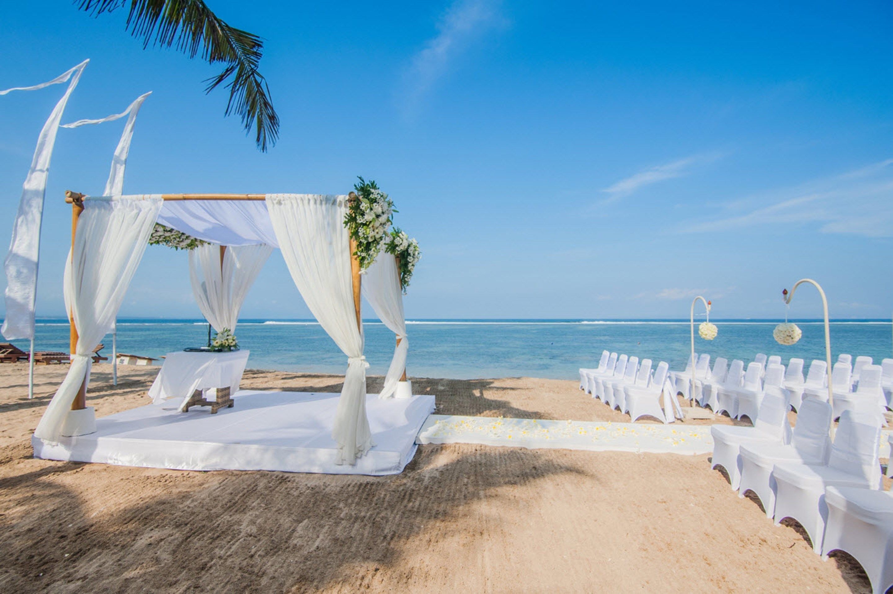 Griya Santrian Resort