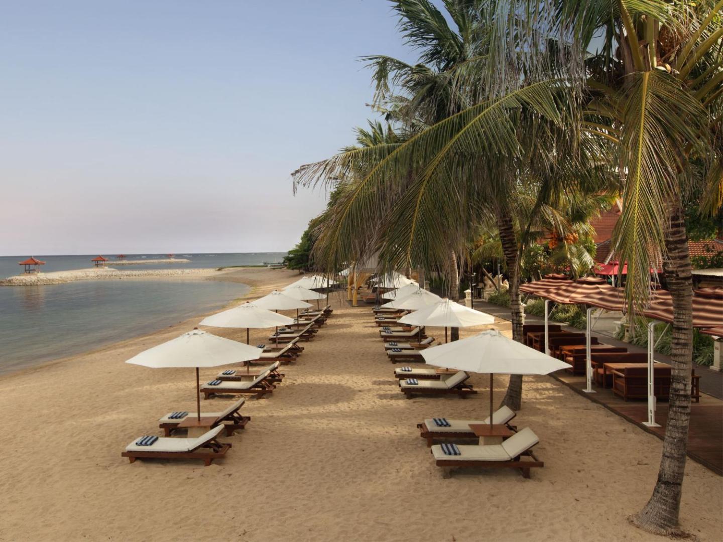 Griya Santrian Resort