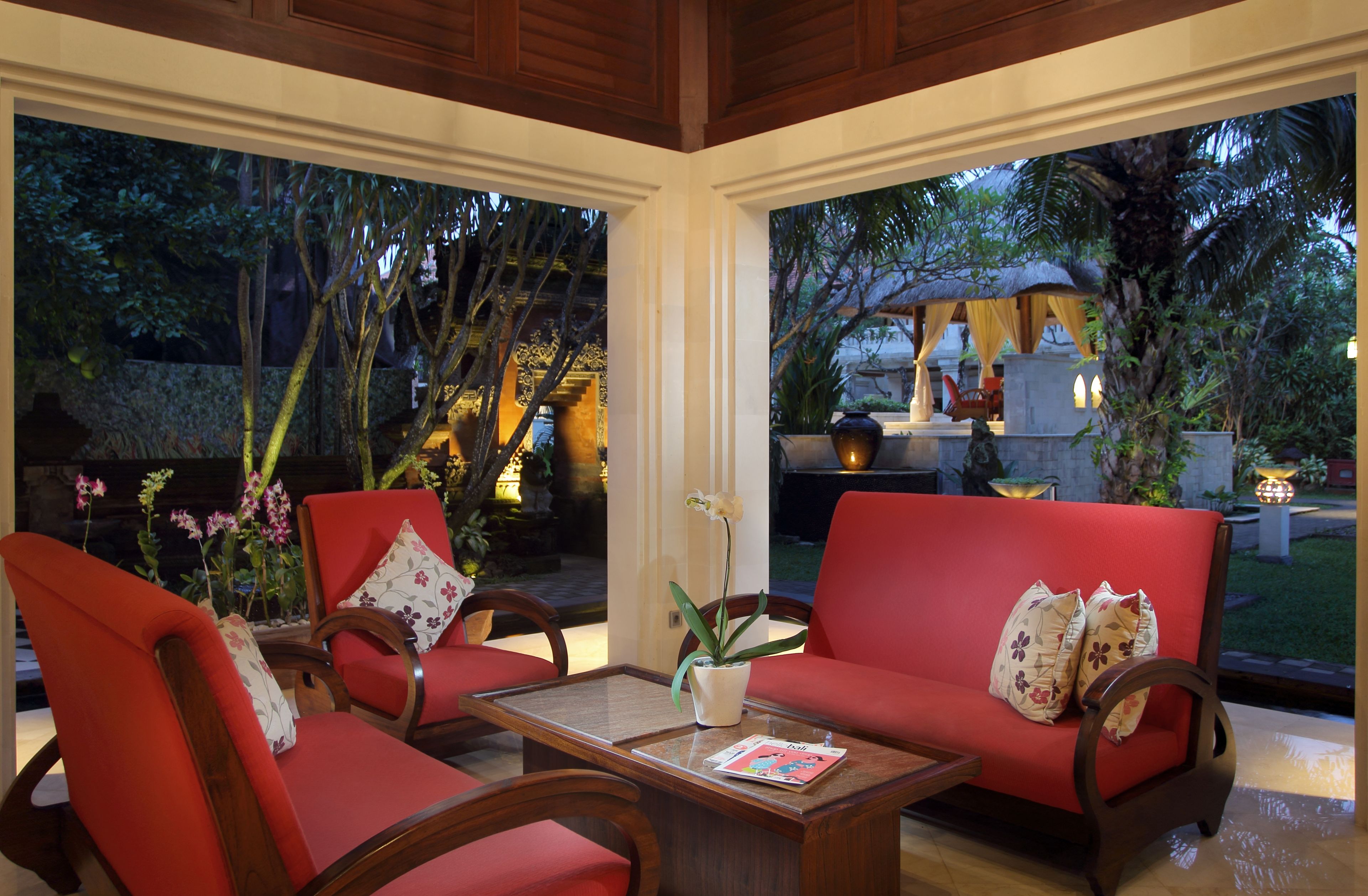Griya Santrian Resort