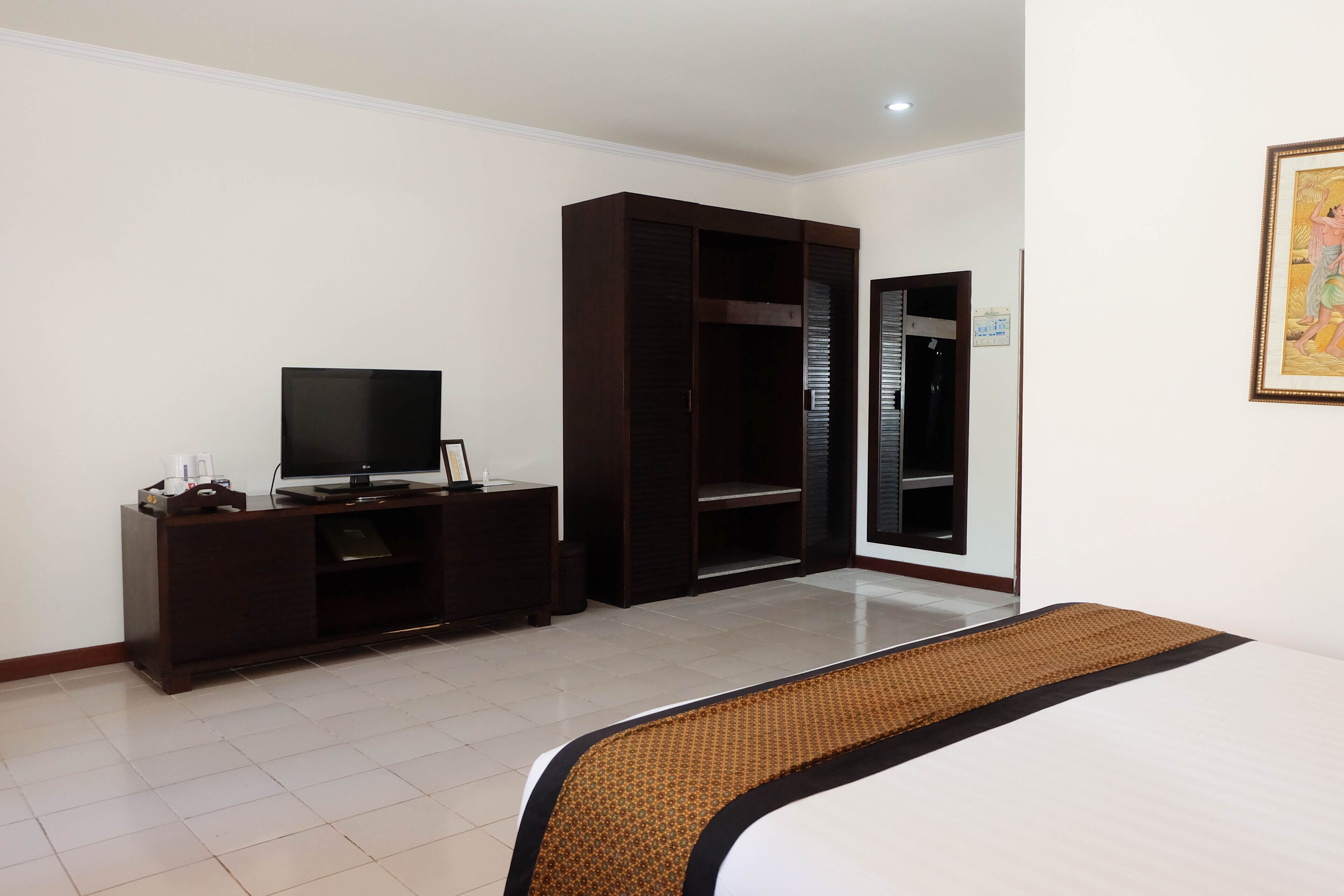 Griya Santrian Resort