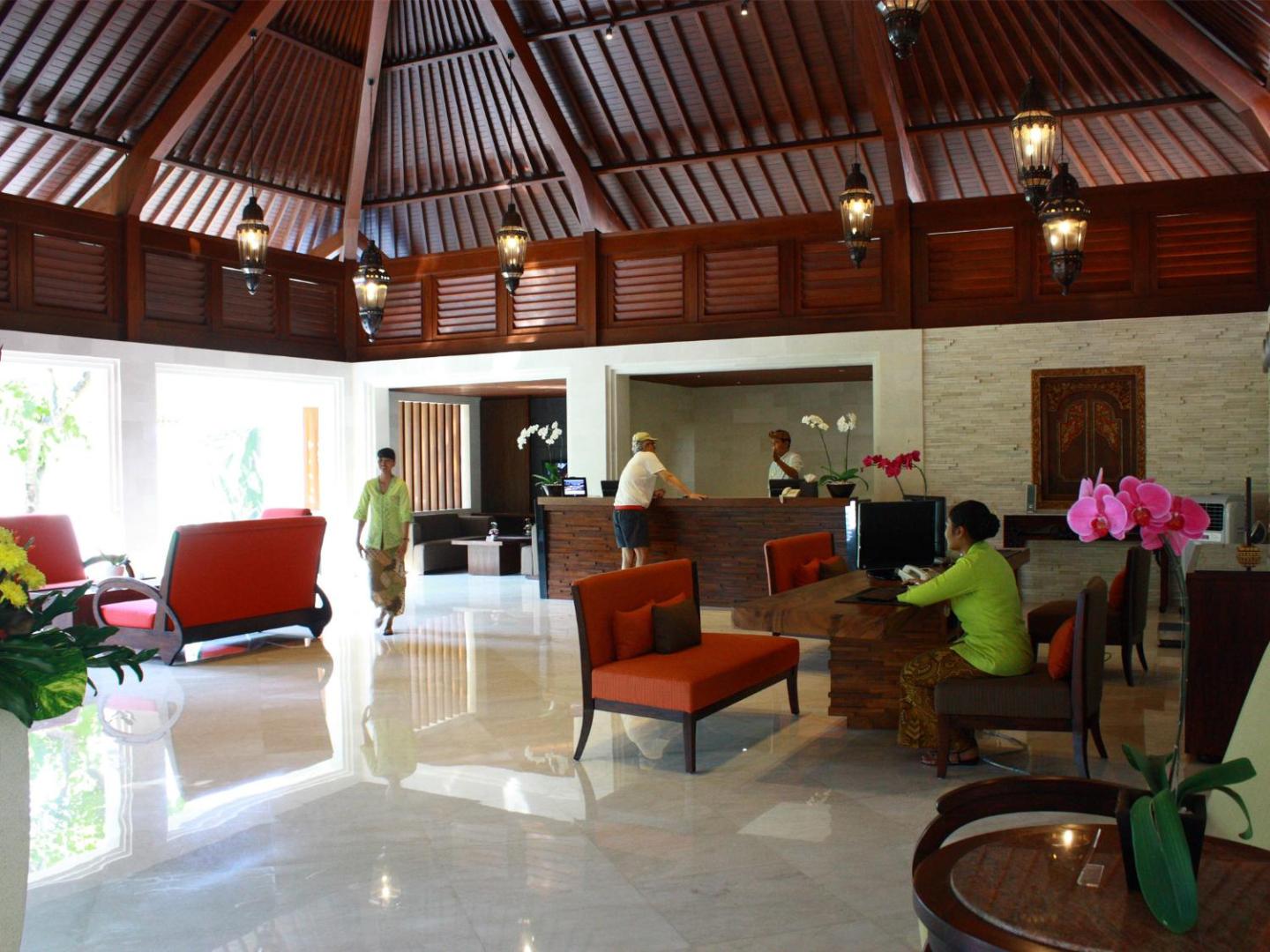 Griya Santrian Resort