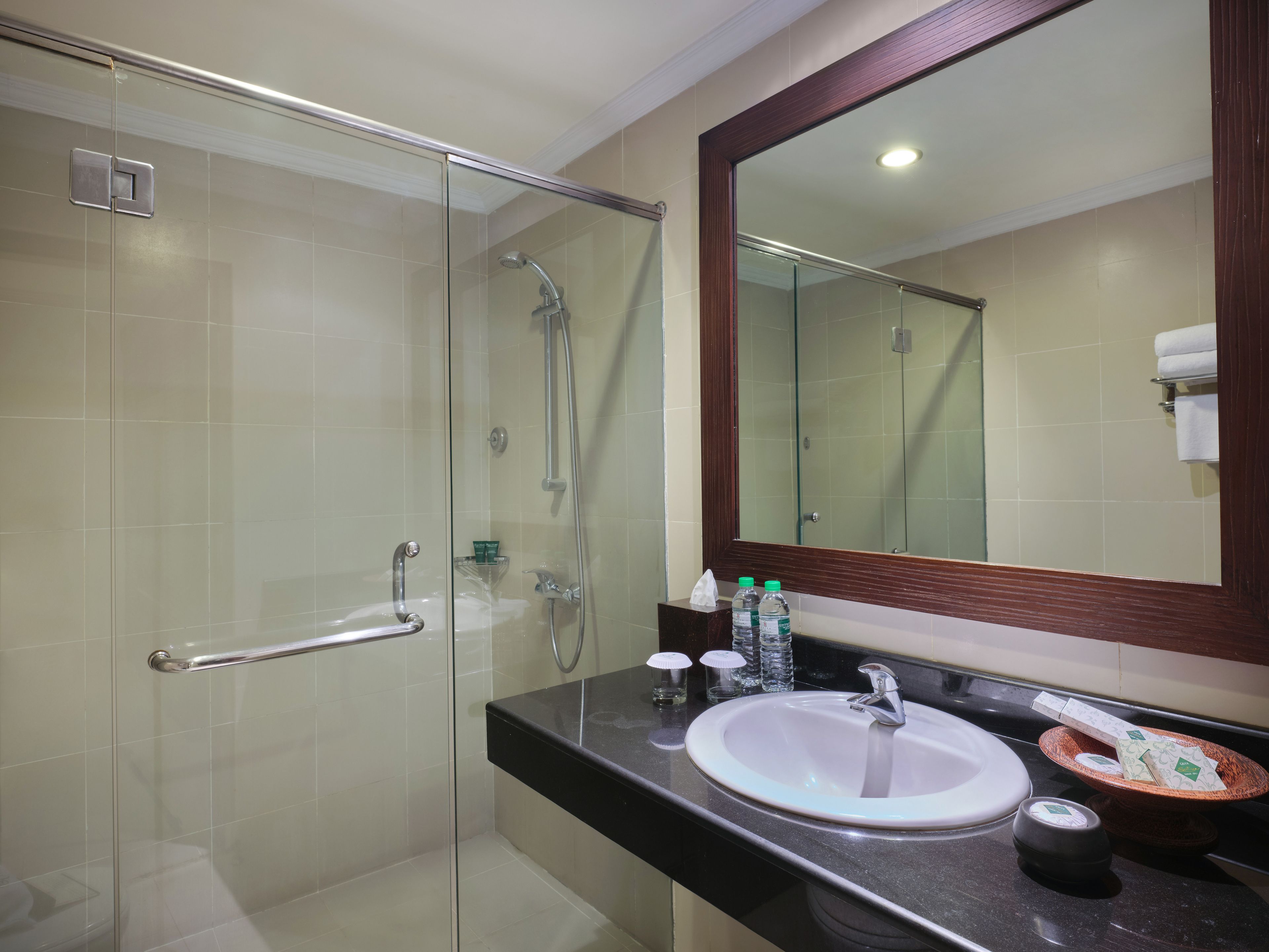 Griya Santrian Resort