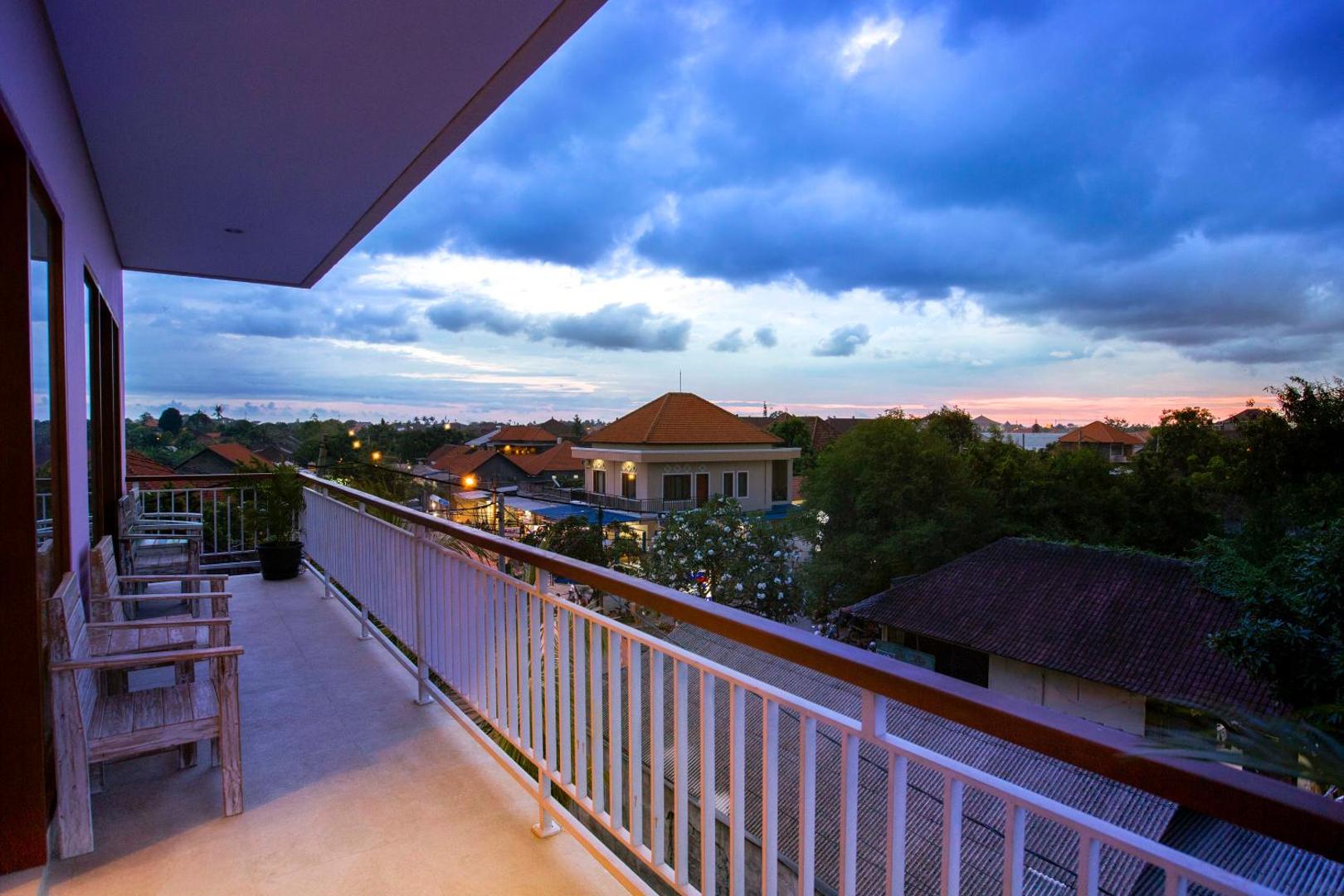Home 21 Bali