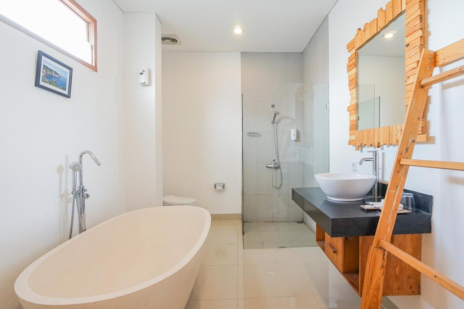 Home 21 Bali