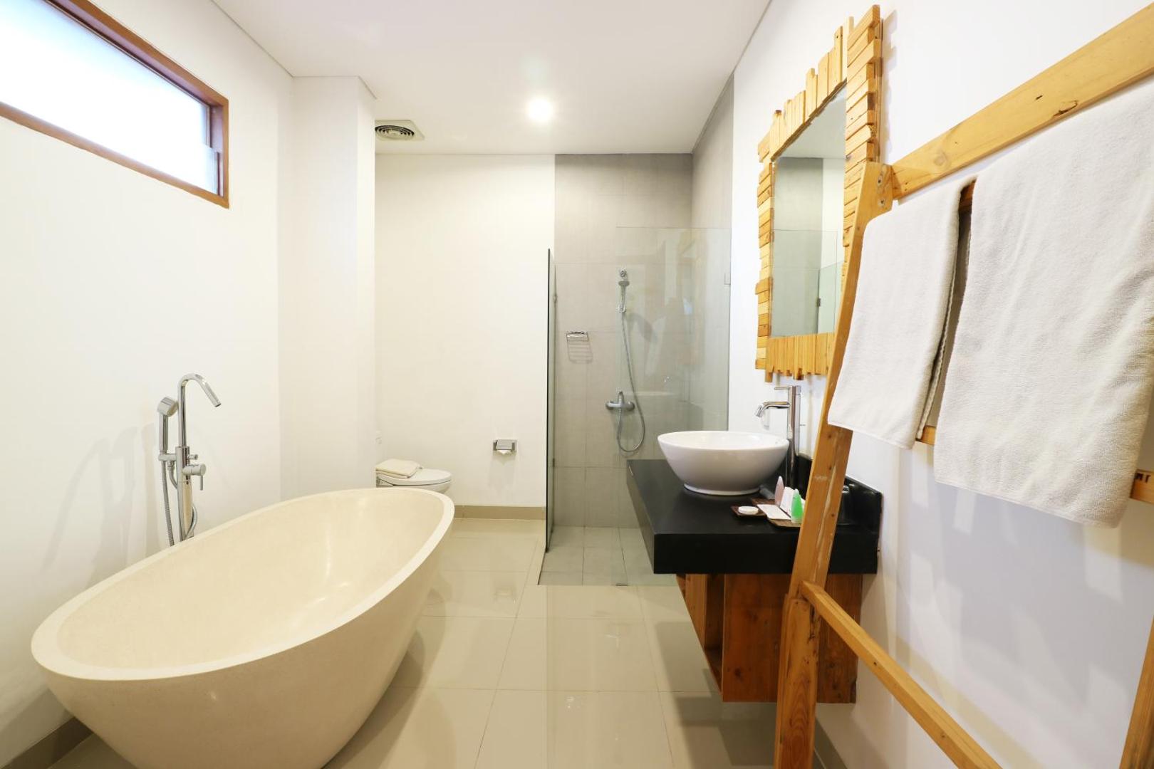 Home 21 Bali