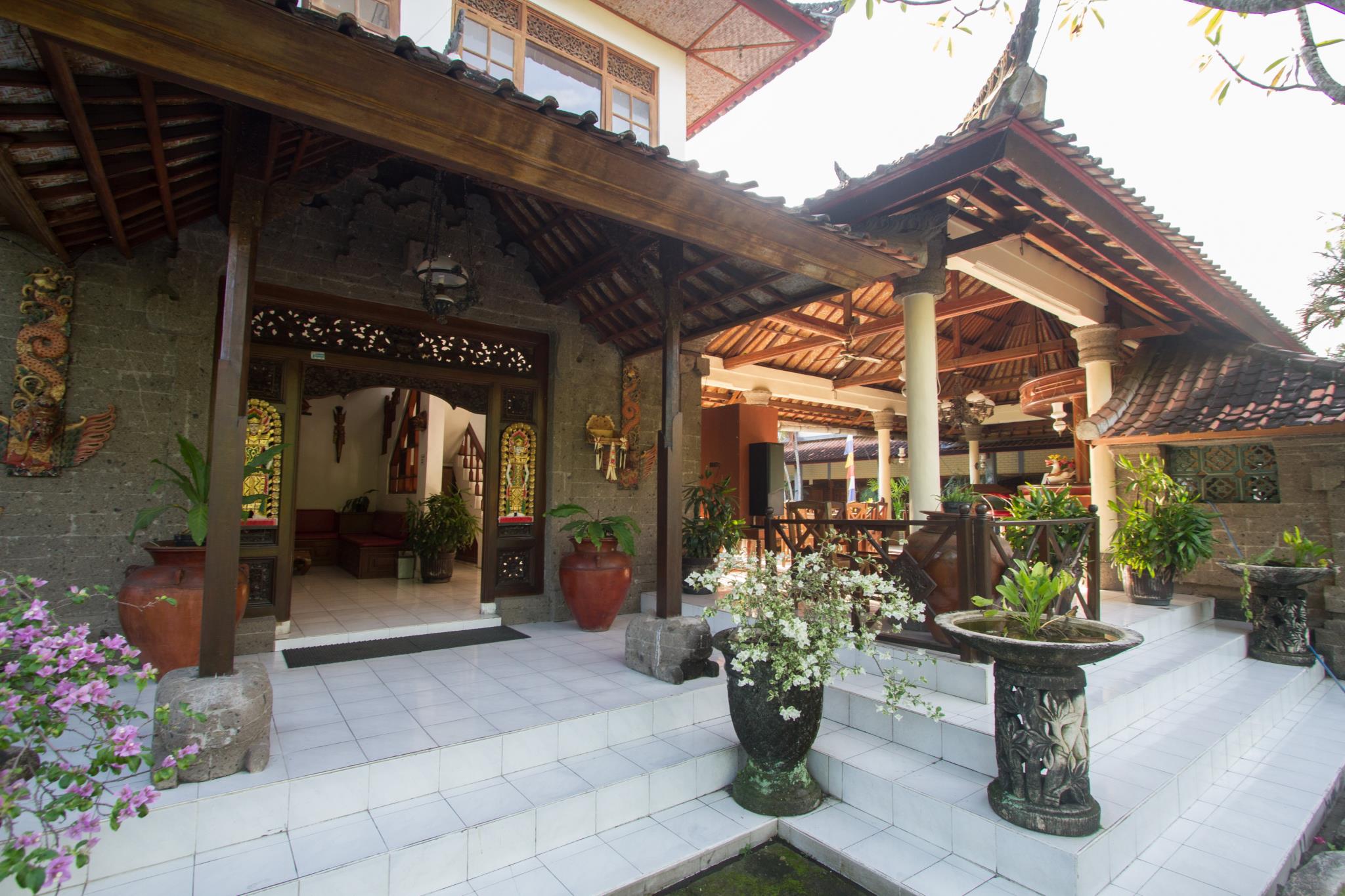 Hotel Bali Warma