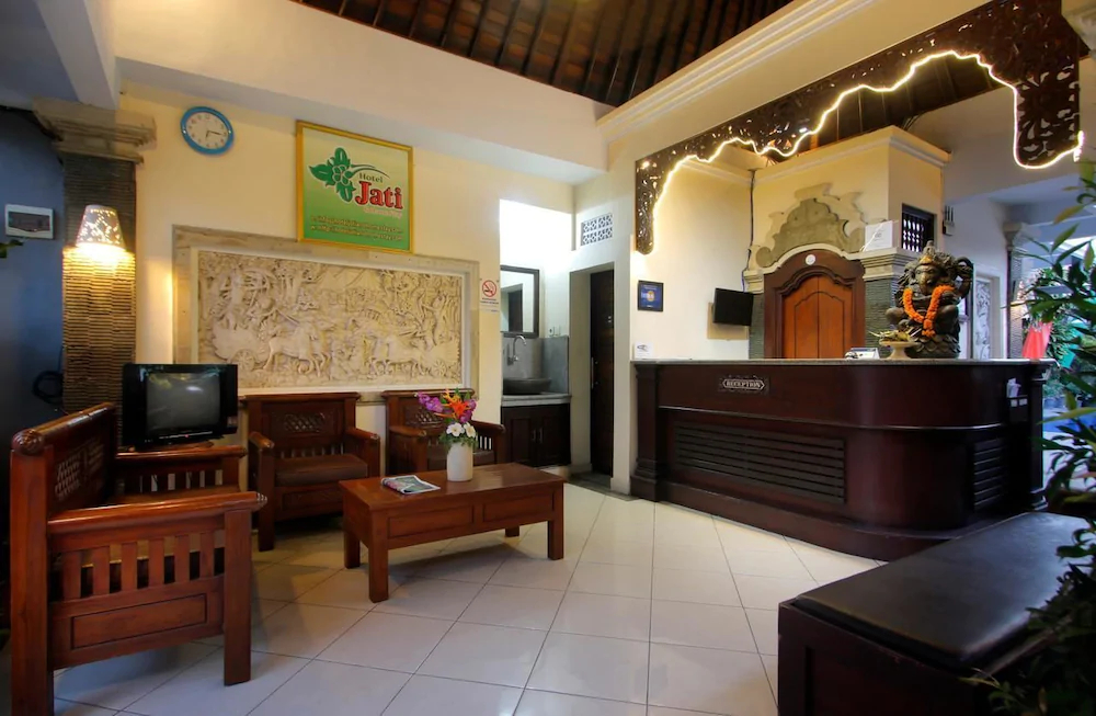 Hotel Jati and Home Stay
