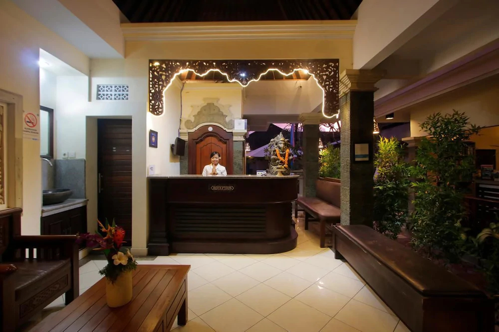 Hotel Jati and Home Stay
