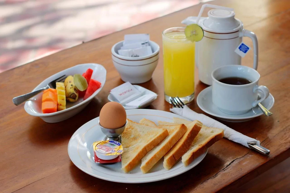 Hotel Jati and Home Stay