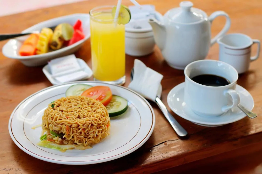 Hotel Jati and Home Stay