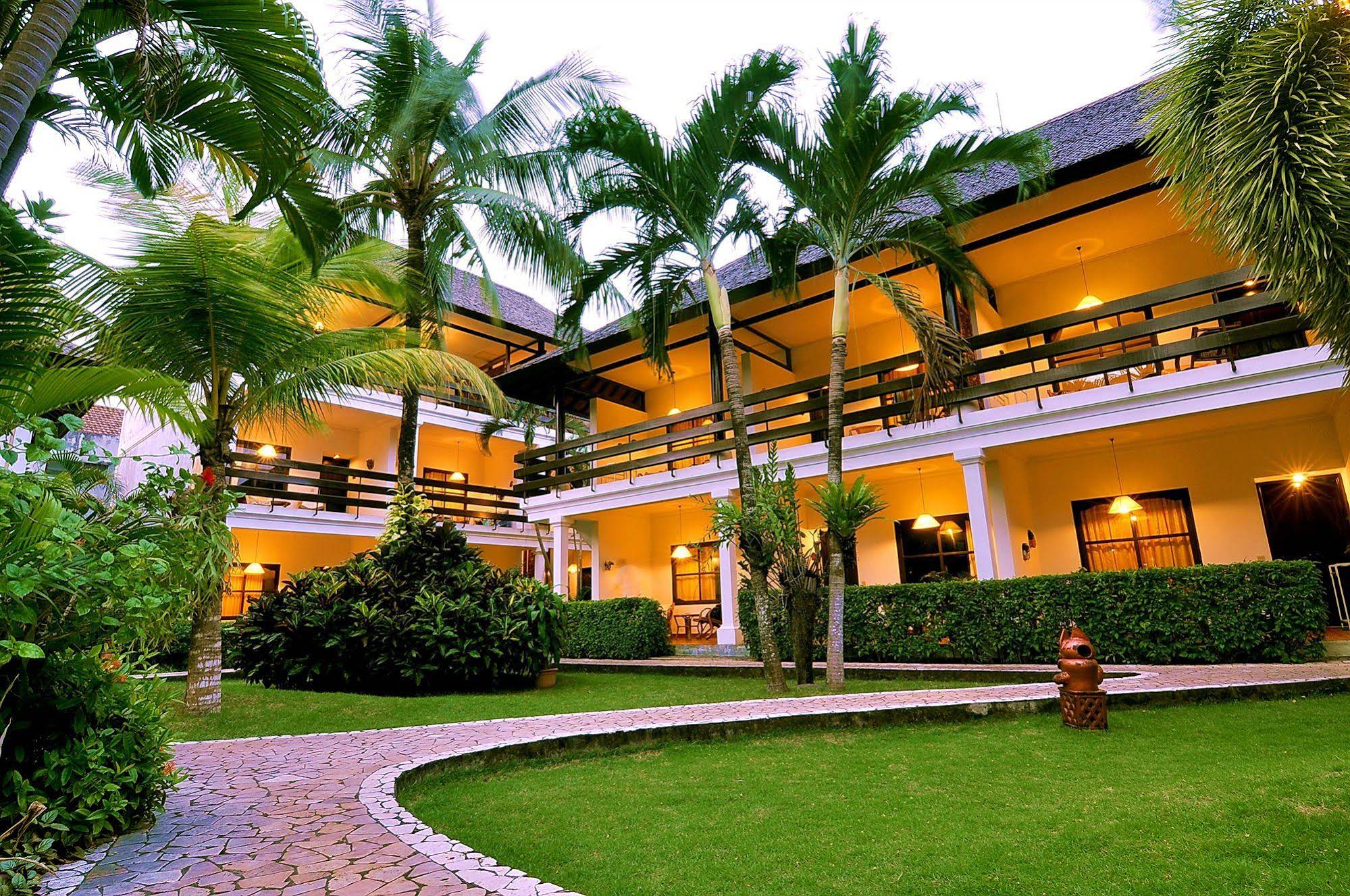 Hotel Palm Garden