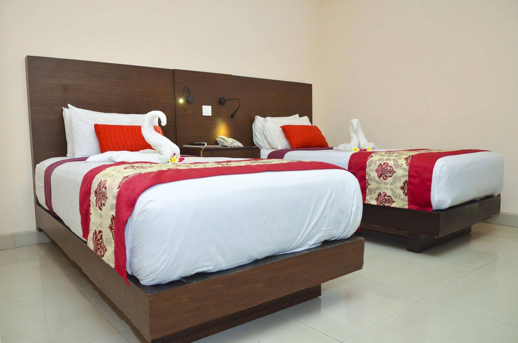 Indi Hotel