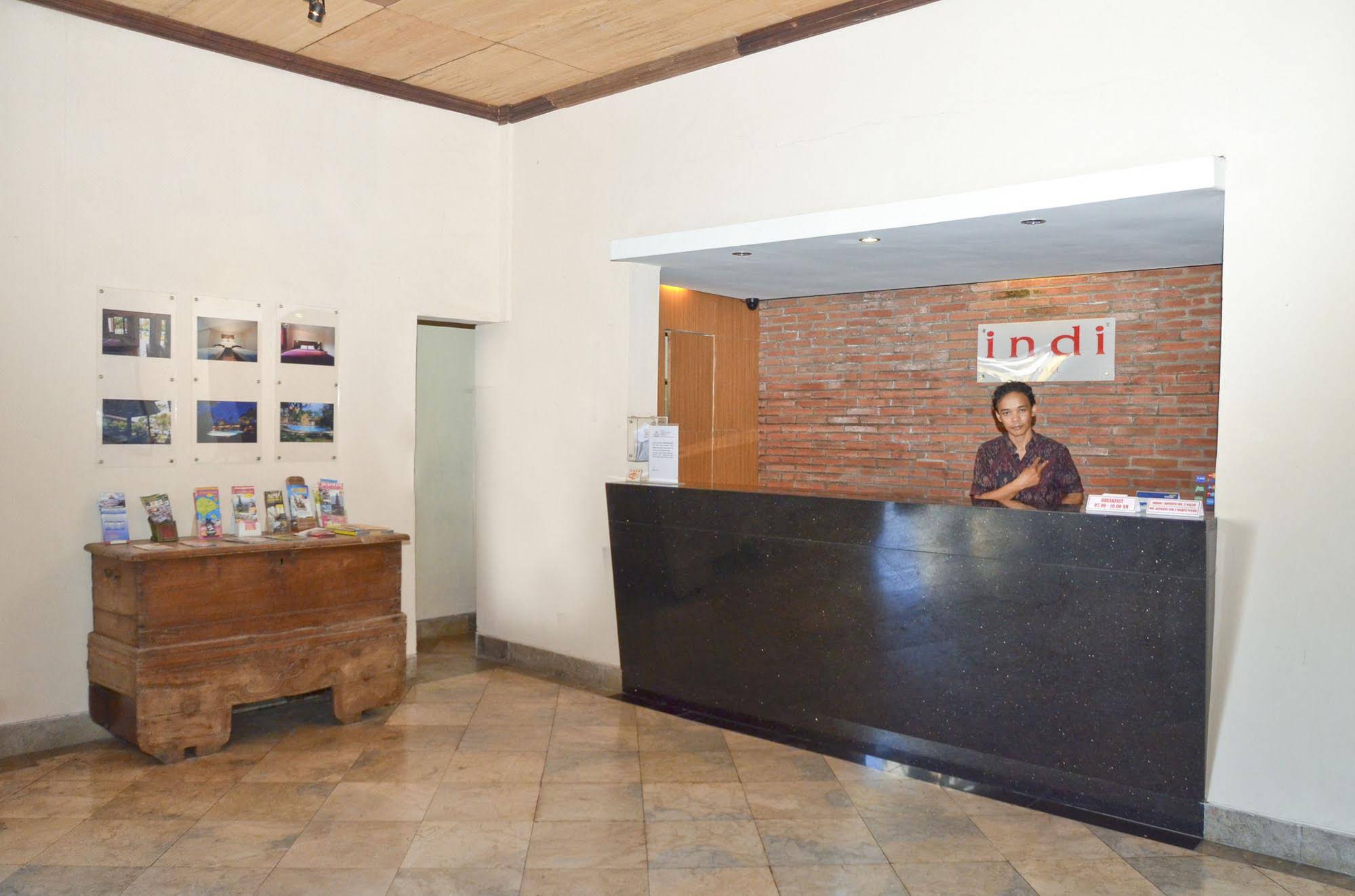 Indi Hotel