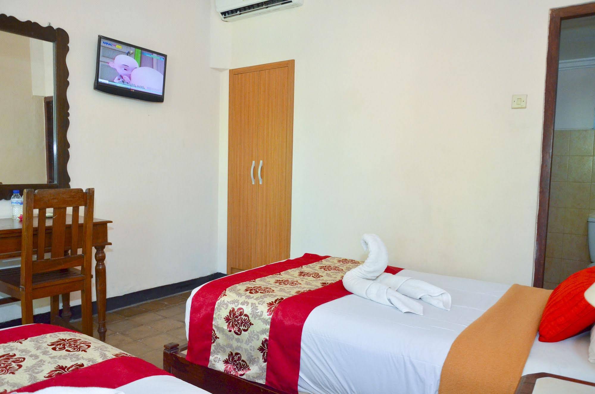 Indi Hotel