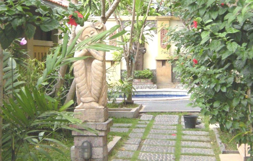 Jambu Inn Sanur