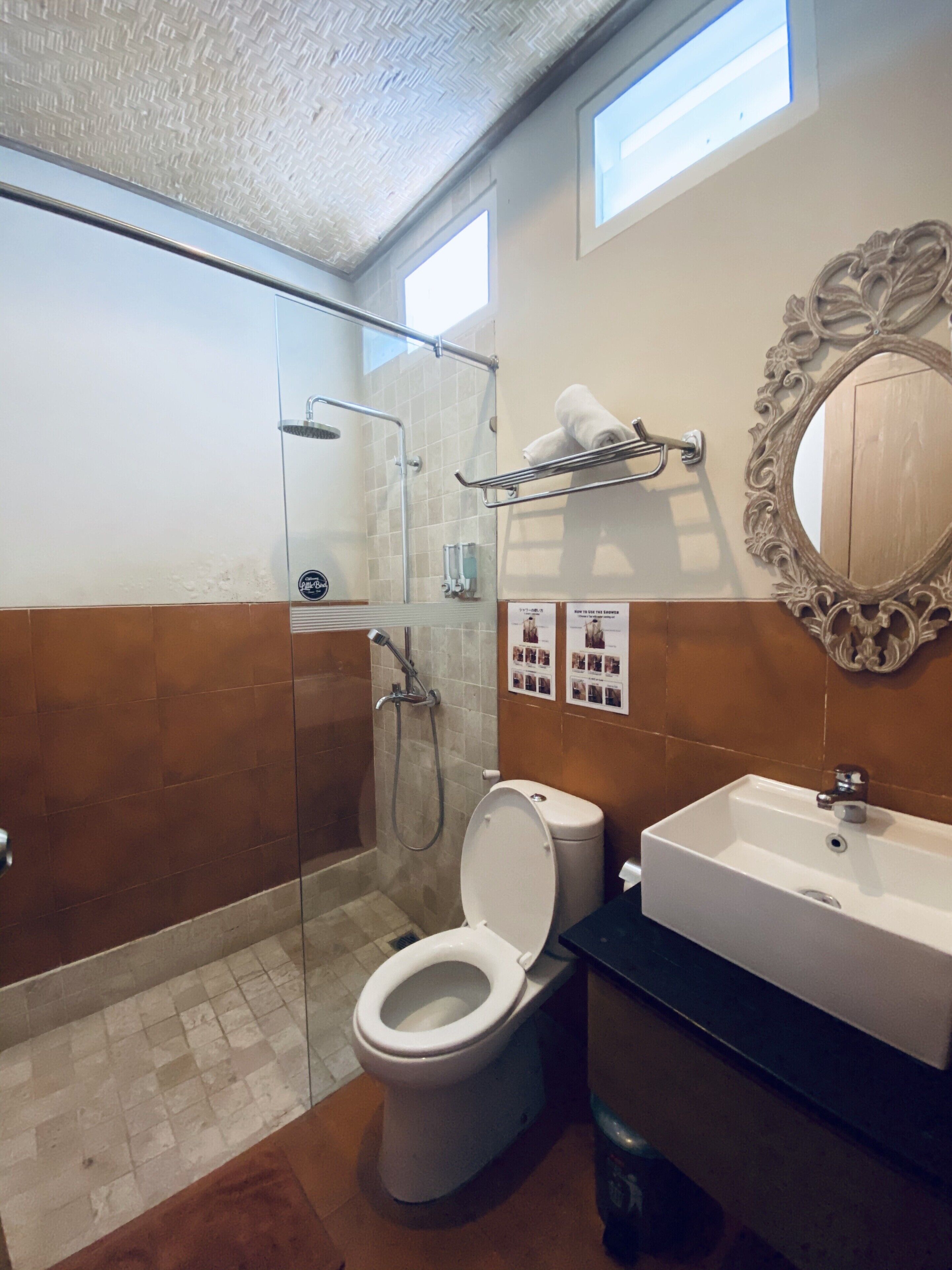 Jukung Guest House