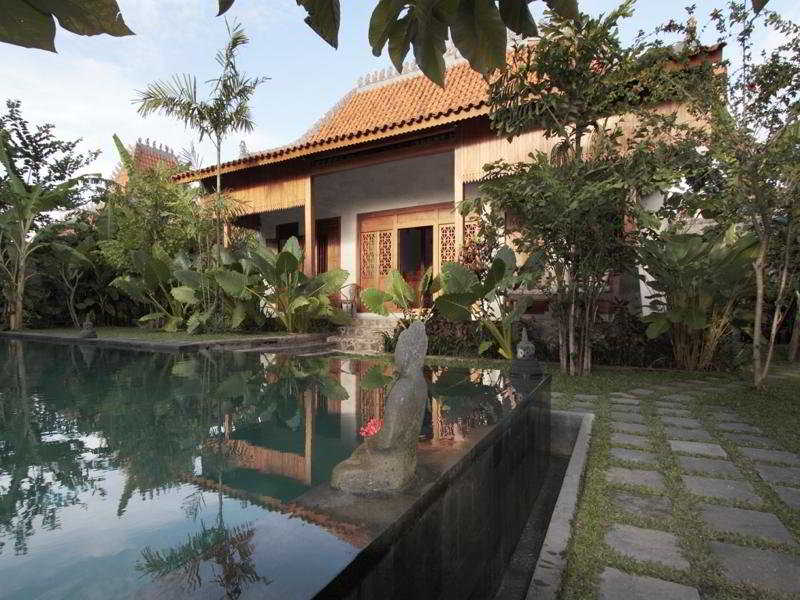 Kampung Kecil Villa