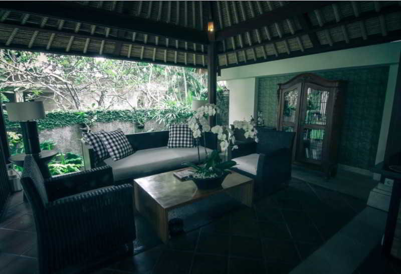 KAYUMANIS SANUR PRIVATE VILLAS &SPA