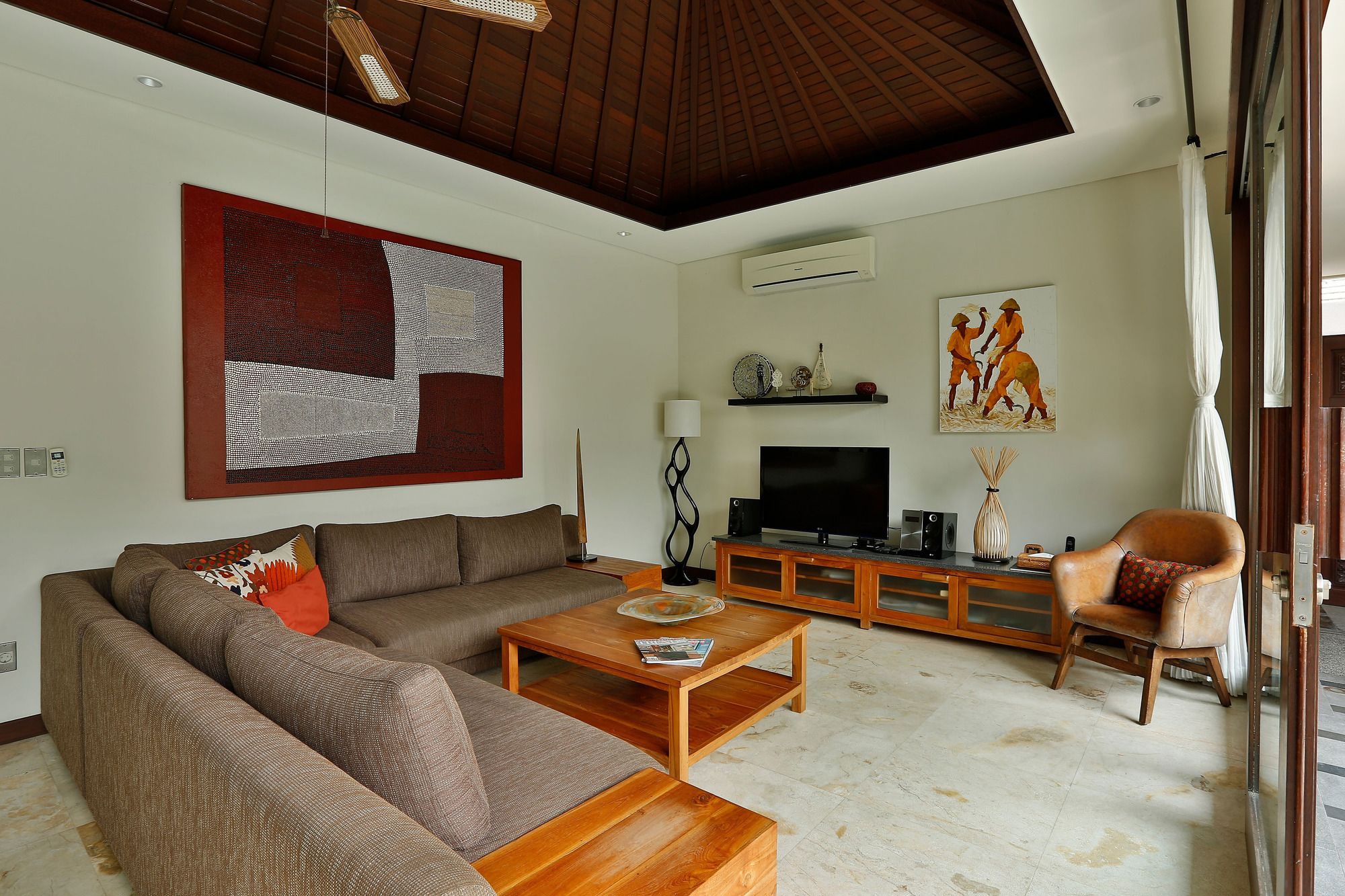 Kejora Villas-Suites