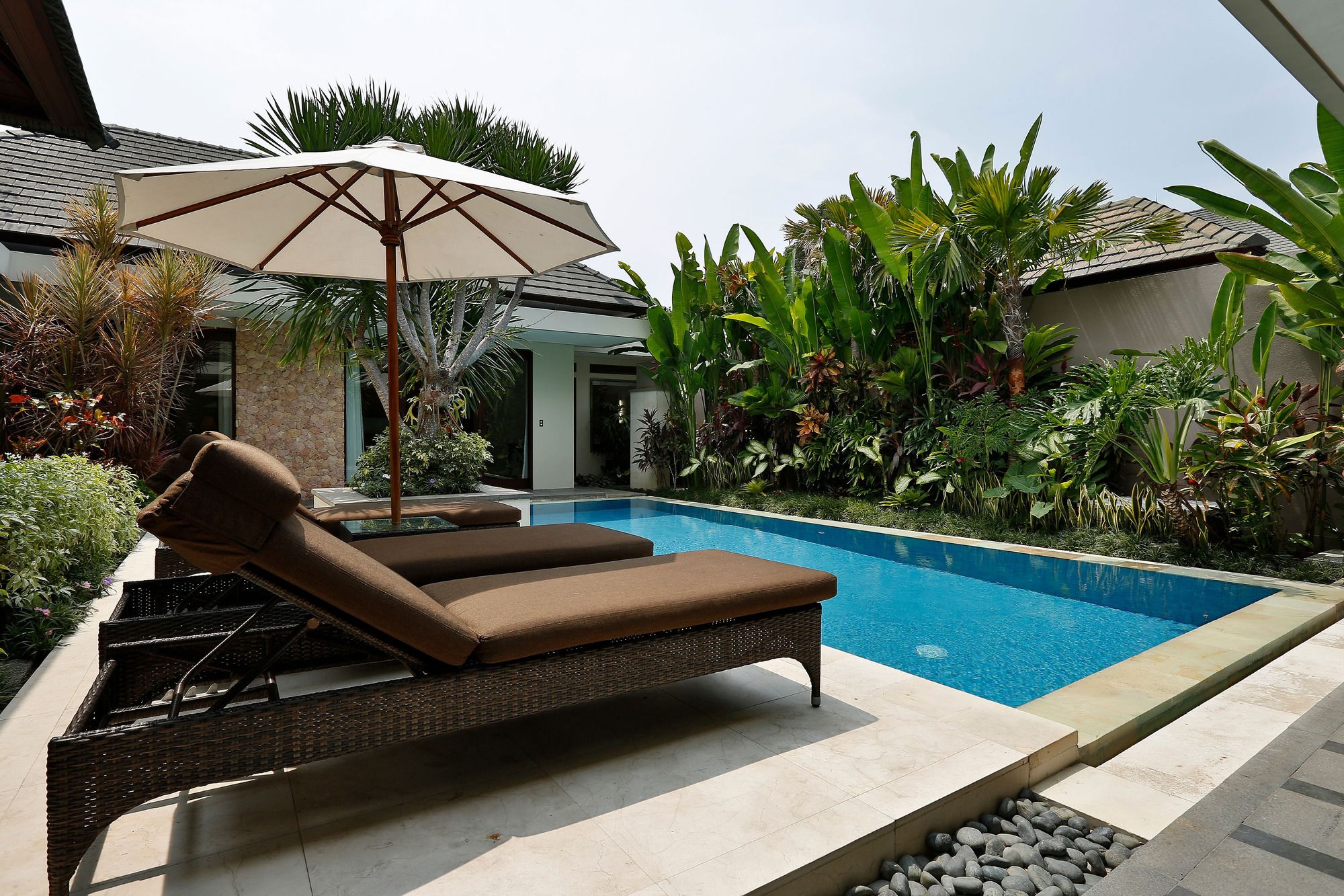 Kejora Villas-Suites