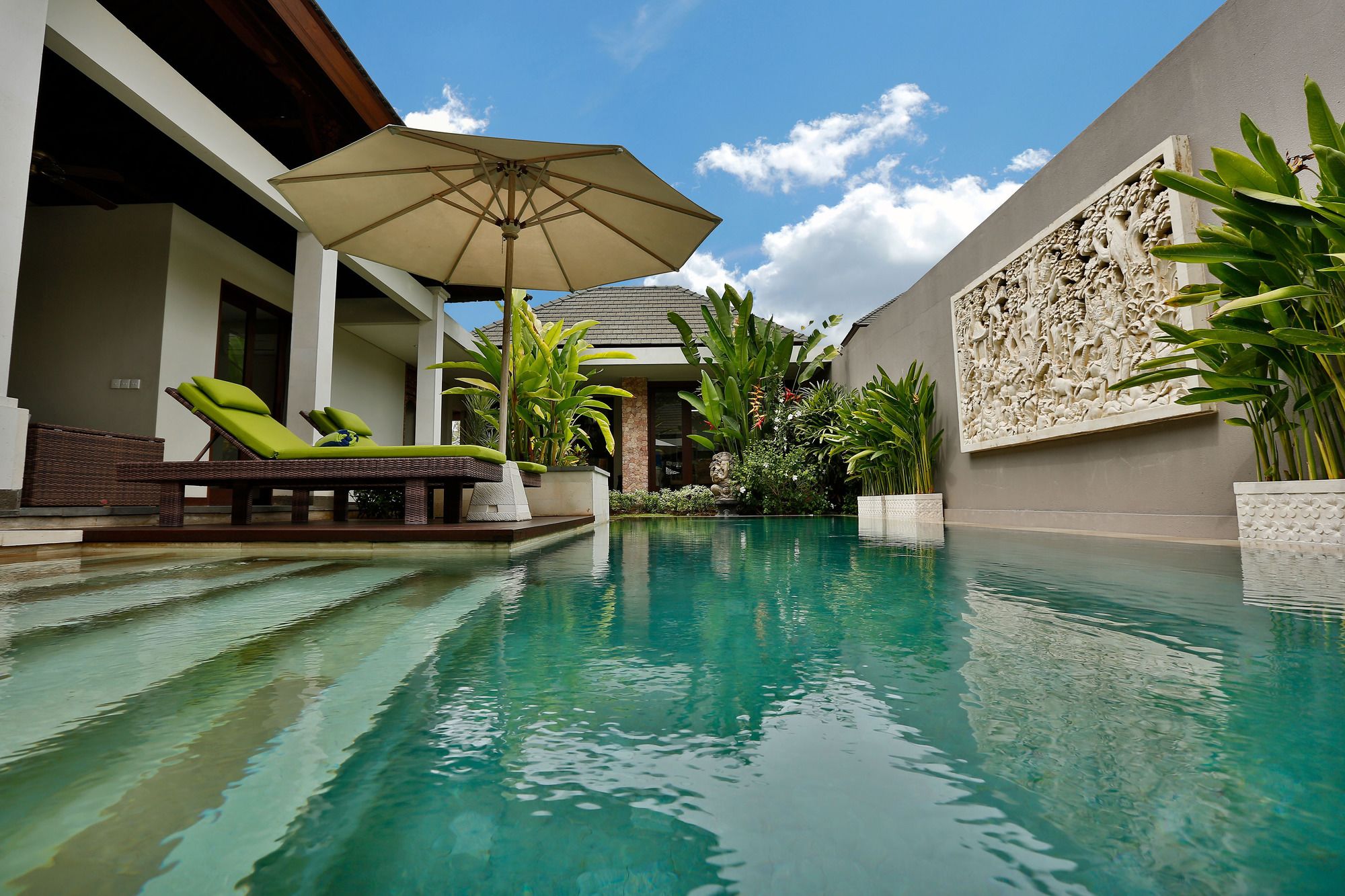 Kejora Villas-Suites