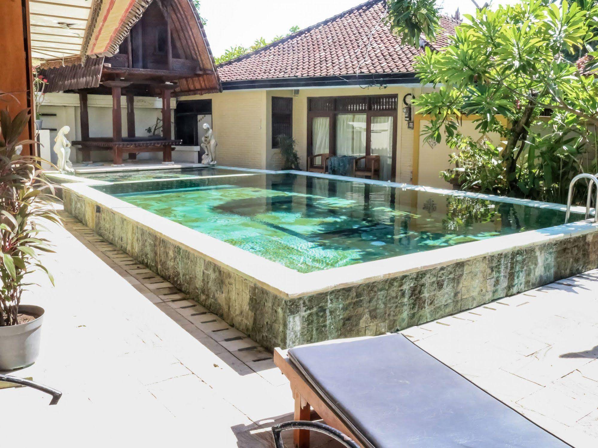 Lestari Homestay