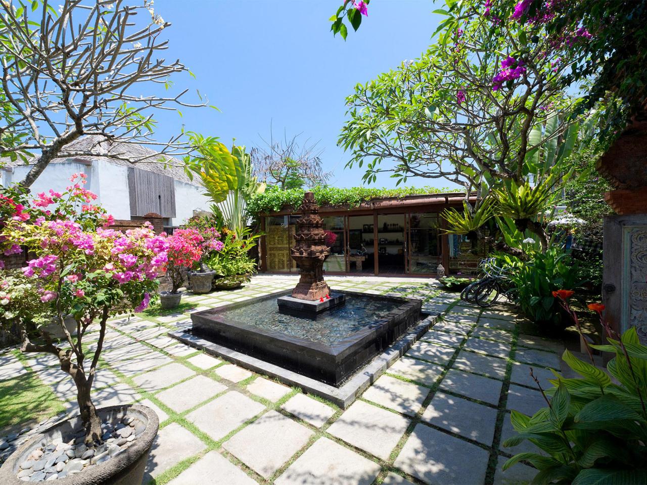 Majapahit Beach Villas