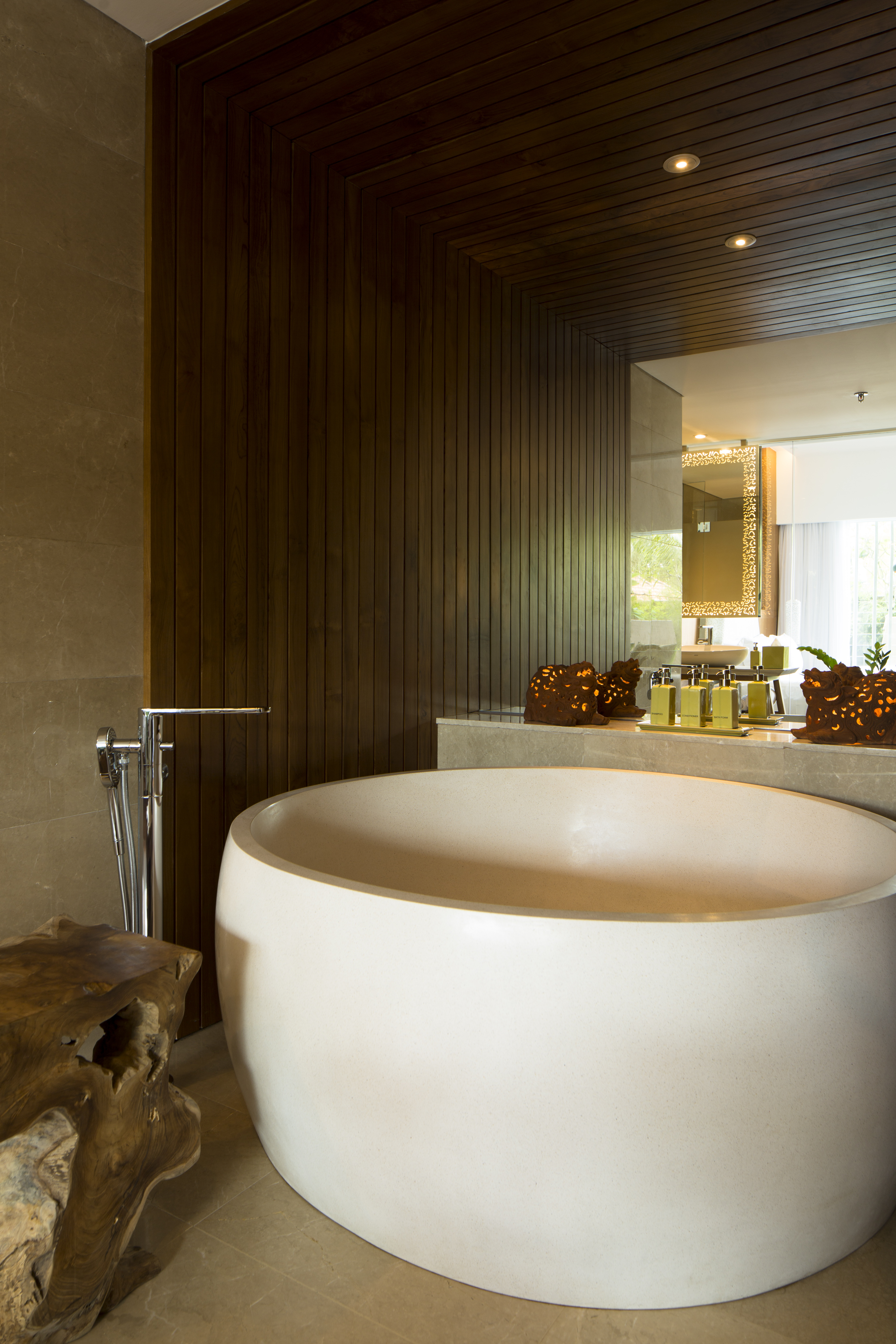 Maya Sanur Resort