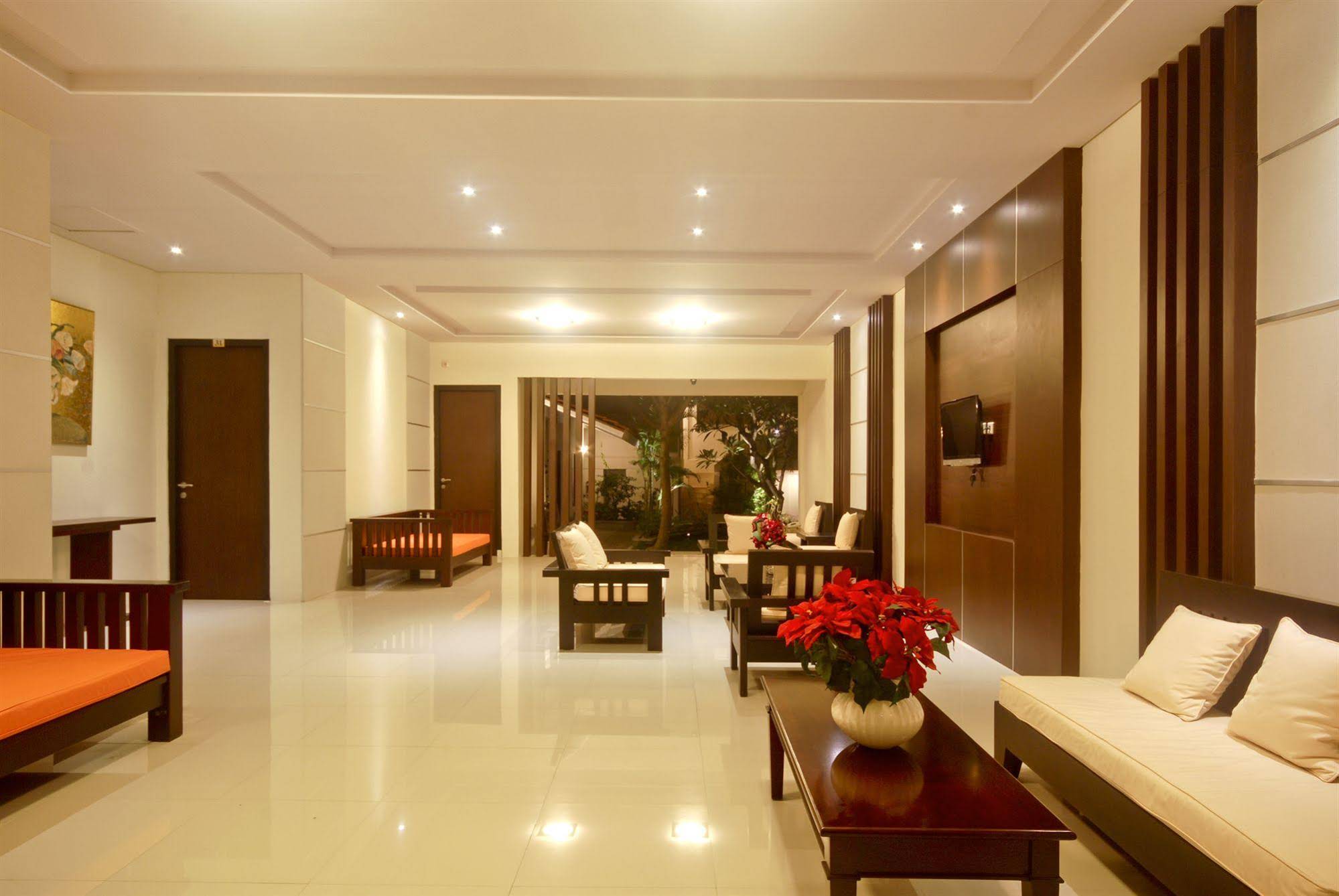 Patrisia Hotel