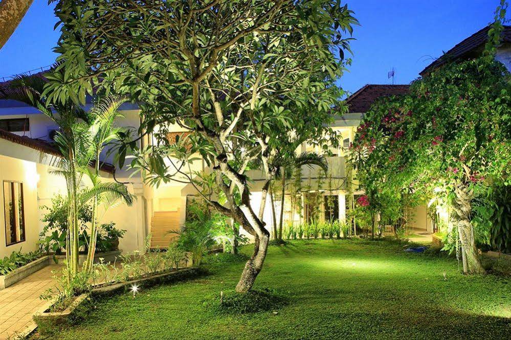 Patrisia Hotel