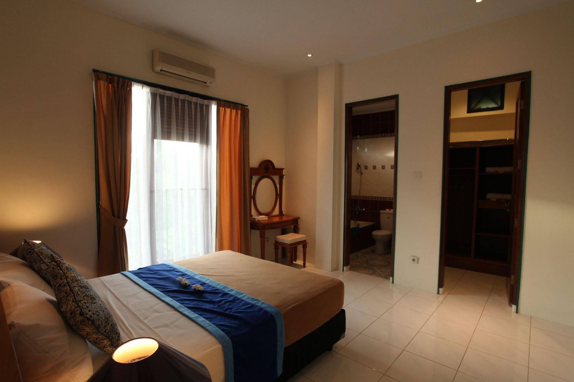 Sanur Seaview Hotel