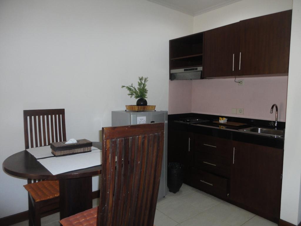 Sekuta Condo Suites