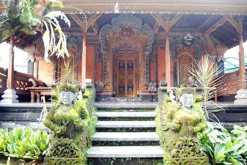 Stana Puri Gopa Hotel