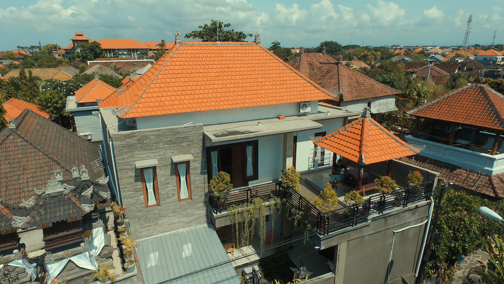 Suwardika Homestay & Dormitory