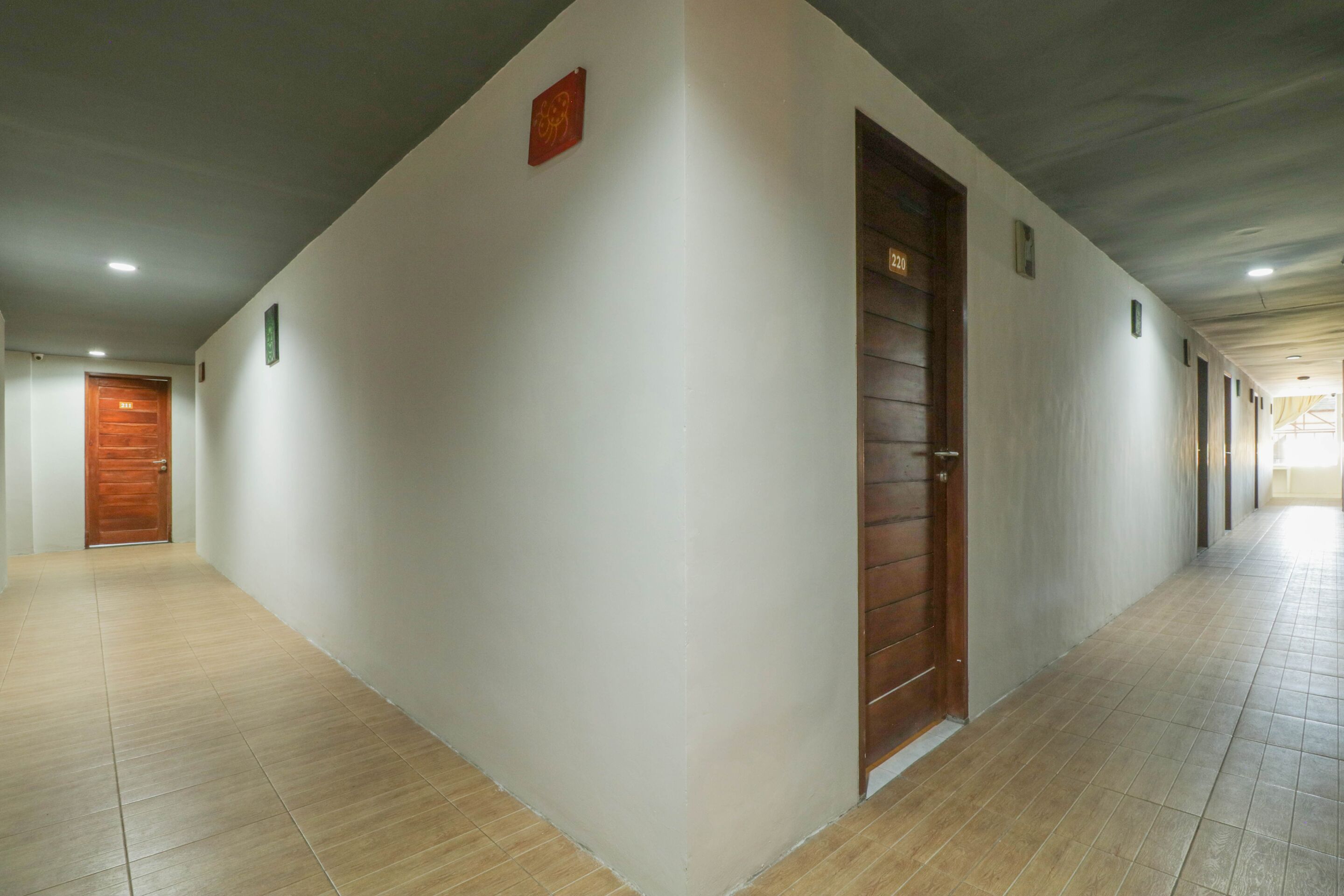 The Sunrise by OYO Rooms