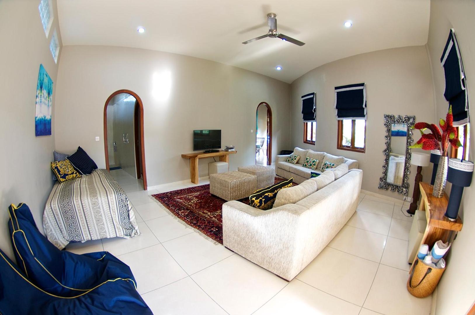 Villa Costa Plenty