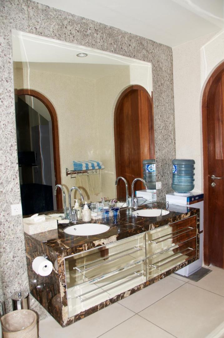Villa Costa Plenty