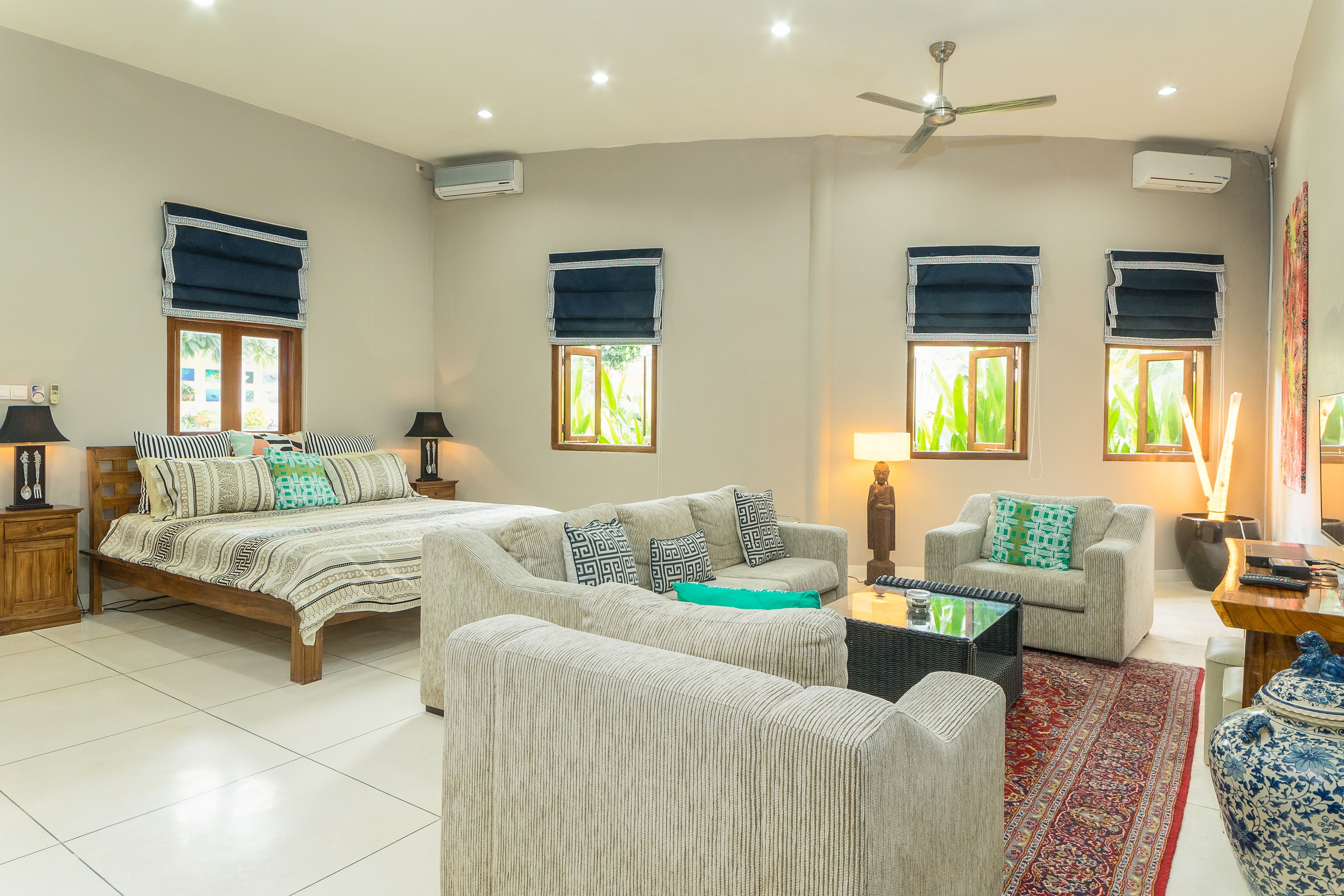 Villa Costa Plenty