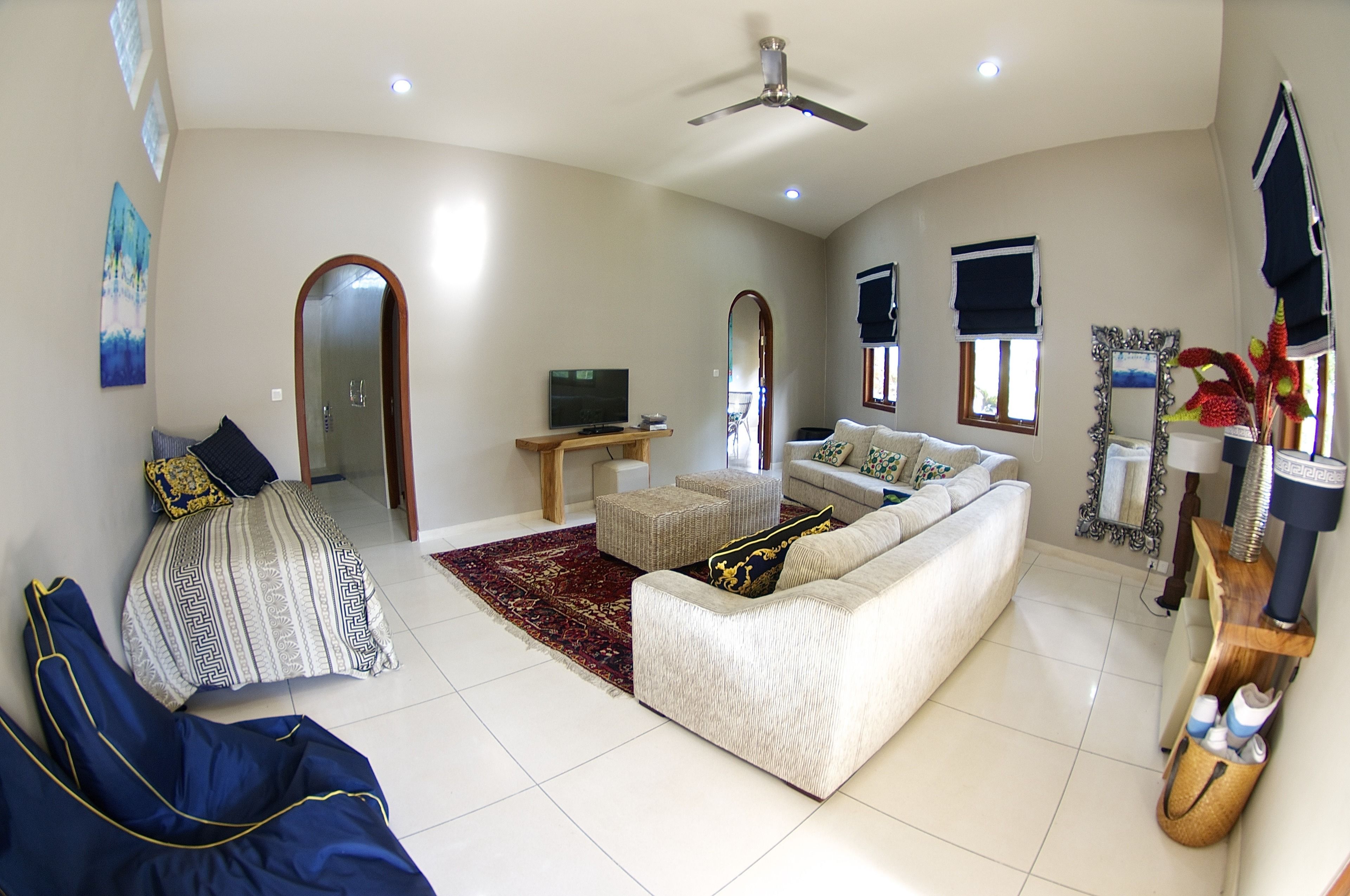 Villa Costa Plenty