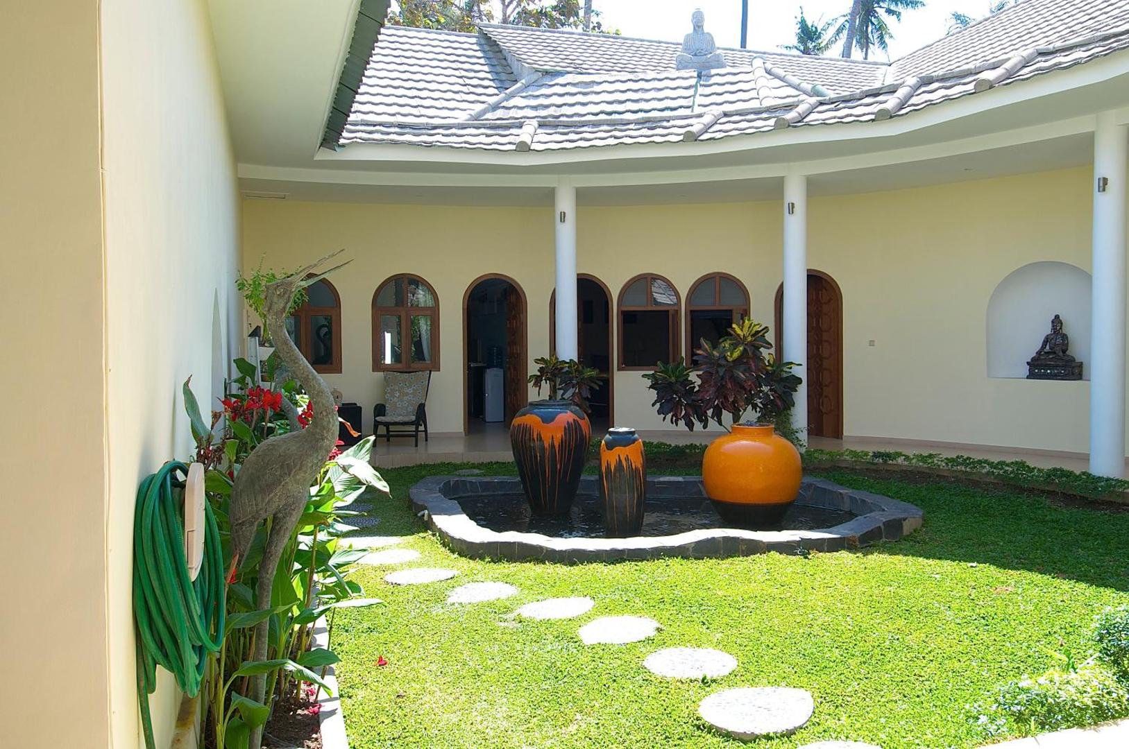 Villa Costa Plenty