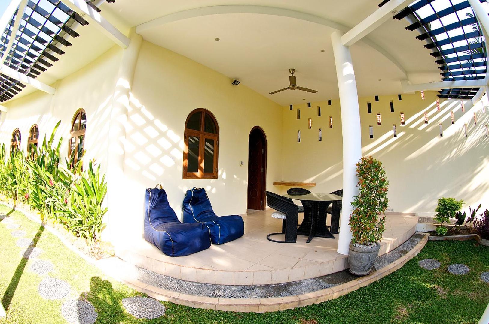 Villa Costa Plenty